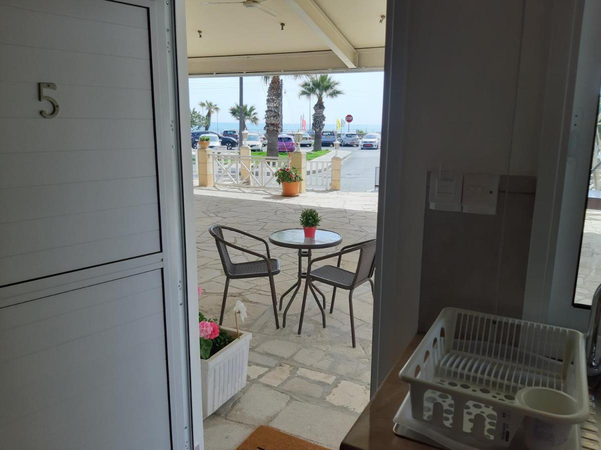 Appartement Zorbas Sea View No 5 à Larnaca Extérieur photo